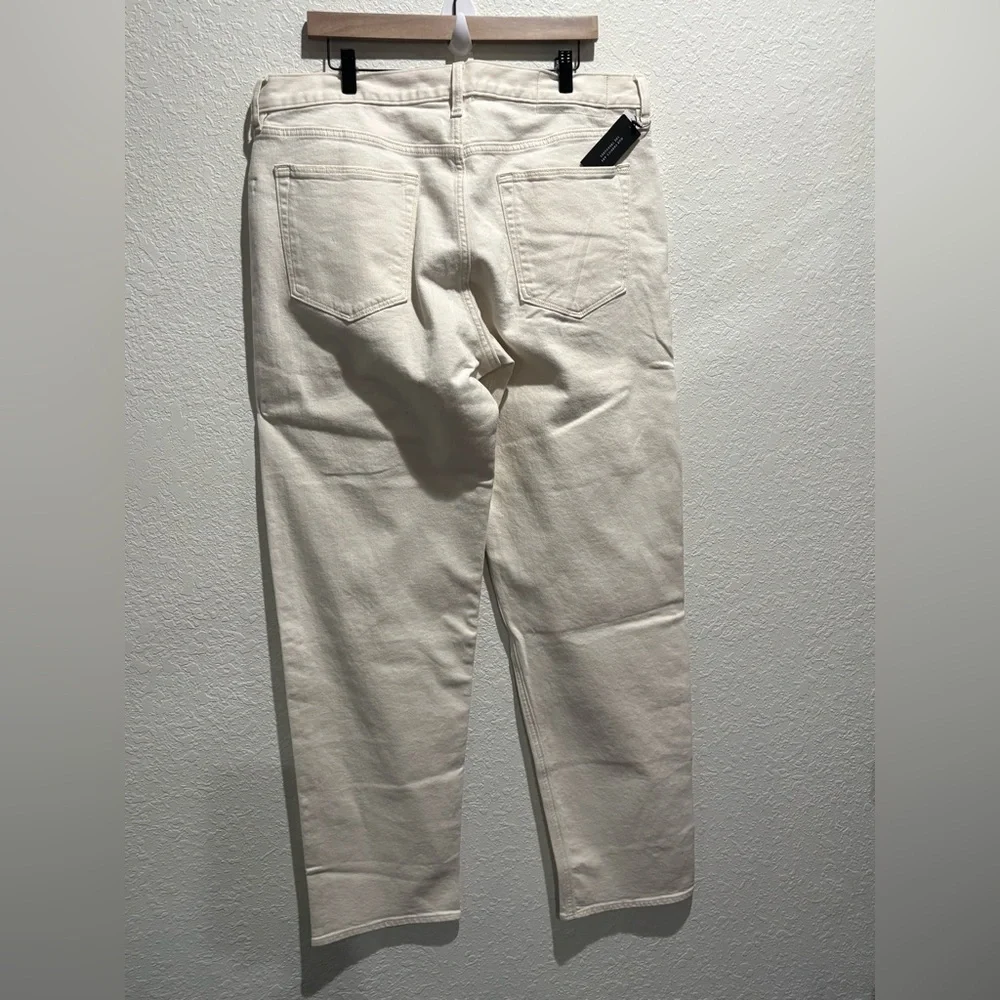 New Men's Banana Republic Organic Cotton relaxed fit light wash jean pants 36X36